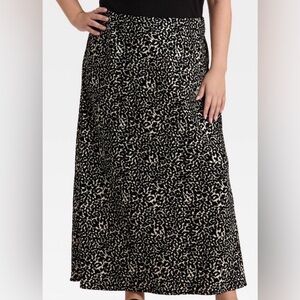 BRAND NEW Women’s Maxi Slip A-line Skirt in Cream Leopard